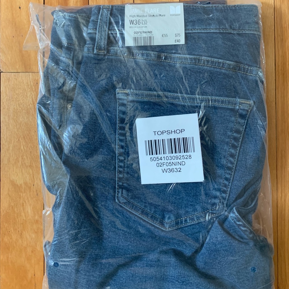 Top Shop Flare Jeans